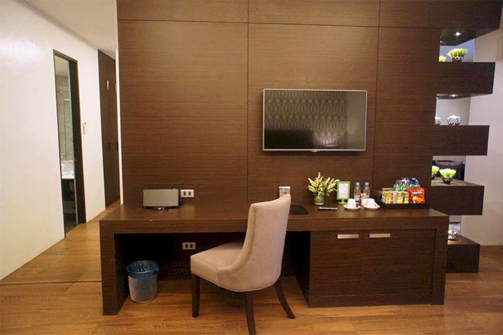 Lenox Hotel Dagupan City Extérieur photo