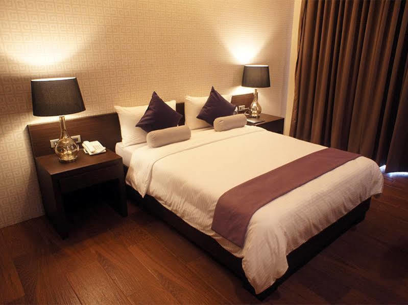 Lenox Hotel Dagupan City Extérieur photo