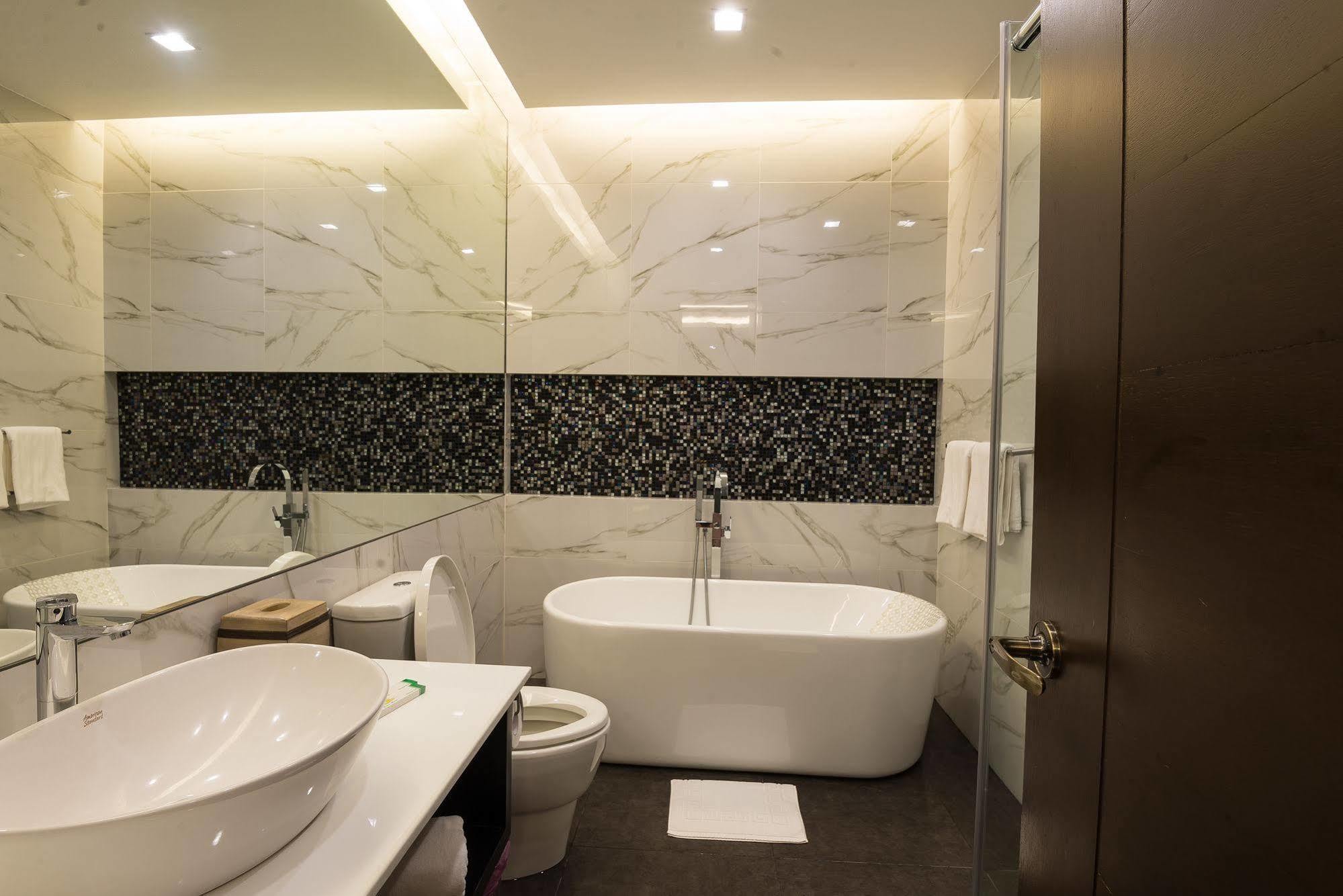 Lenox Hotel Dagupan City Extérieur photo